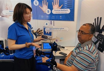 Robots ta 'Rijabilitazzjoni ta' l-Idejn Syrebo® Jidhru Fil-133 Fiera ta' Canton